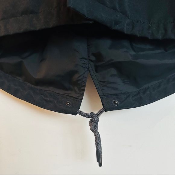 Burton Water Resistant Rain Jacket Shell - Picture 6 of 13